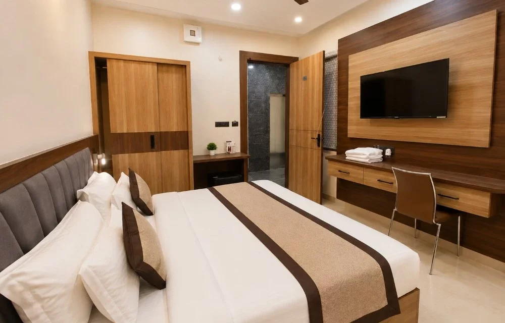 Hotel in Vrindavan Testimonial Pictures 1
